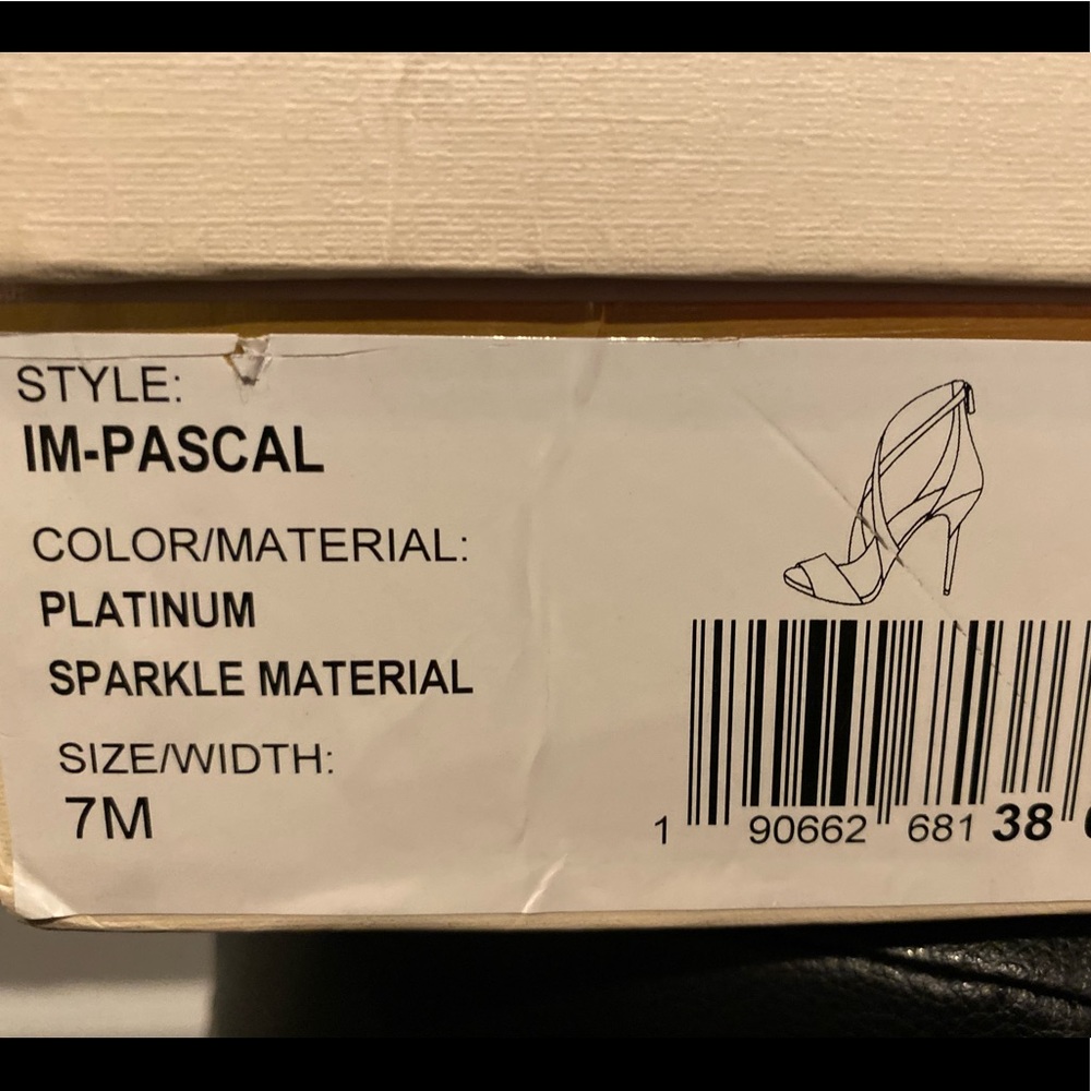 Imagine by Vince Camuto Pascal Shoes Size 7 - Picture 8 of 8